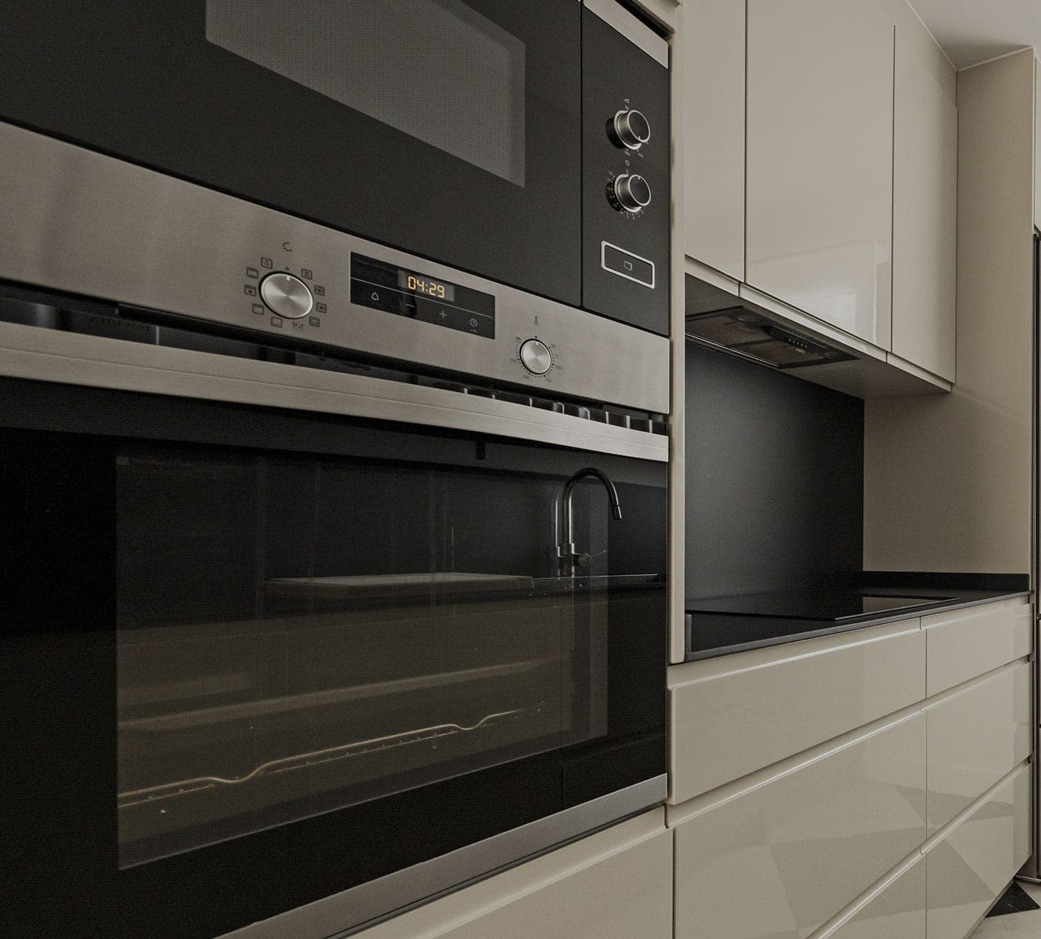 Kitchen with integrated appliances by RB Thomas