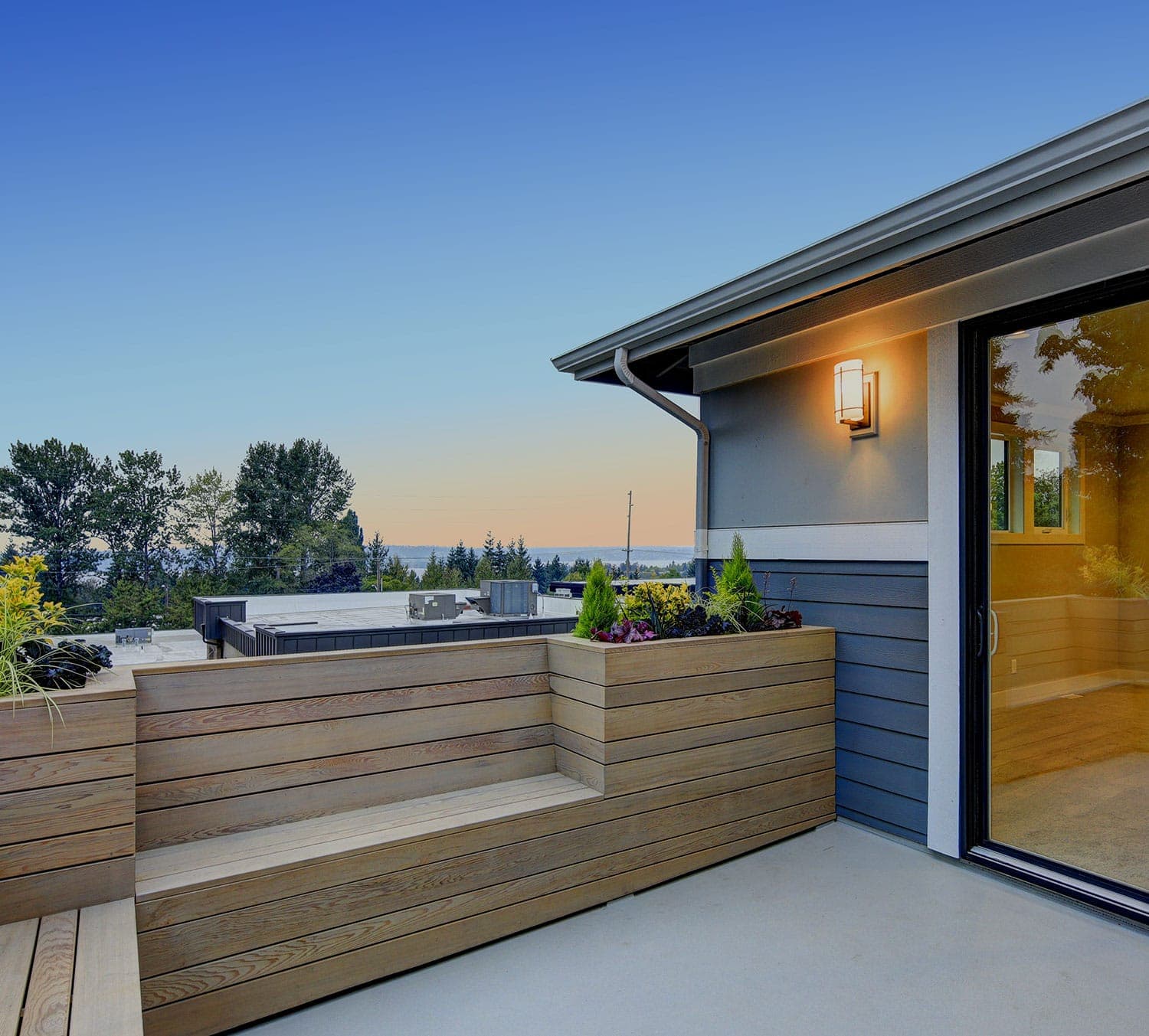 Outdoor deck with lighting by RB Thomas